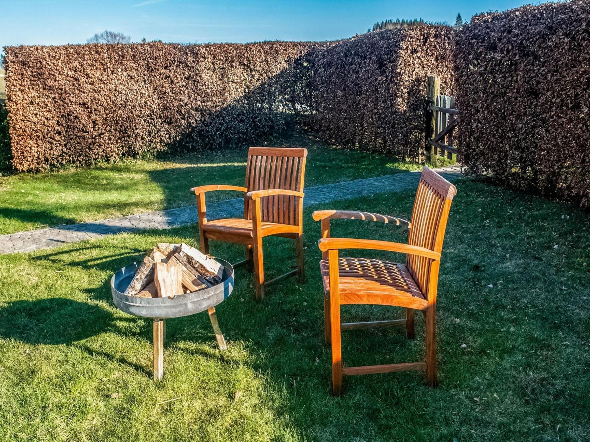 Pretty Farmhouse In Houffalize With Courtyard Eksteriør billede